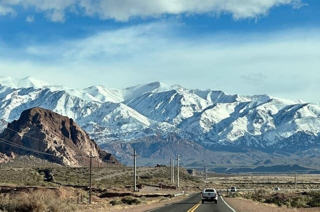 High Mountain, Aconcagua and Inca Bridge in Mendoza