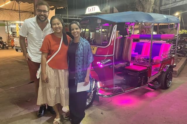 Small-Group Tuk-Tuk Street Food & Night Markets Tour, Chiang Mai
