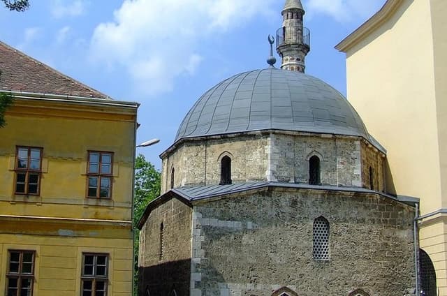 Pécs Self Guided Walking Tour Ottoman Legacy, Audio and Quiz