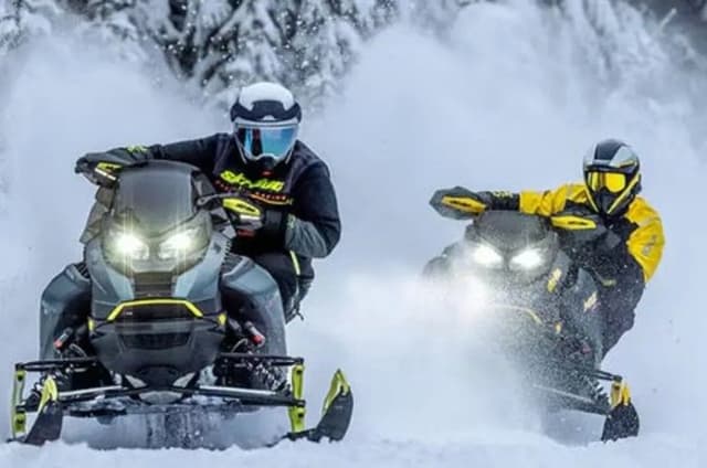 Snowmobile Self Guided Rental in Speculator, NY