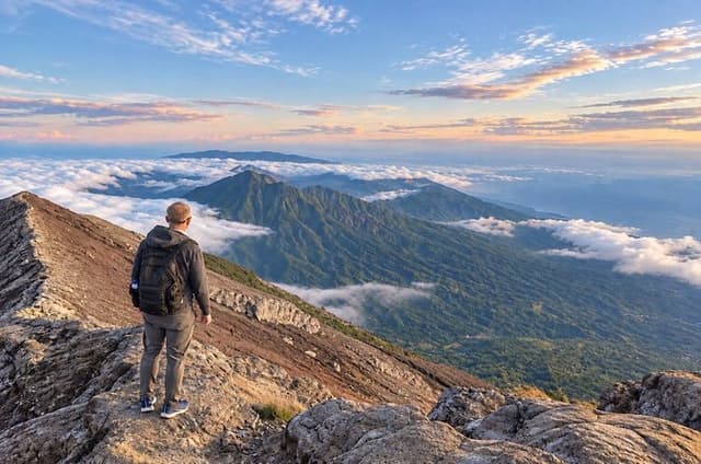 Mount Agung Sunrise Trekking Tour