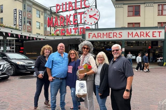 Seattle Private City Tour and Pike Place Market 4 Hours