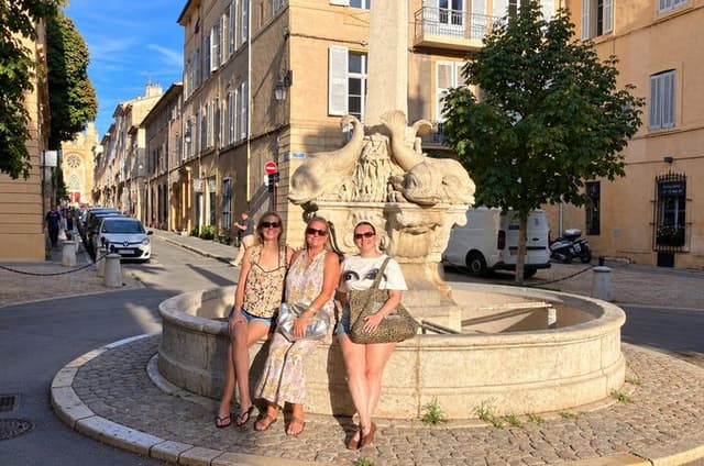 Aix en Provence Walking Tour: Explore Top Sights & Hidden Gems