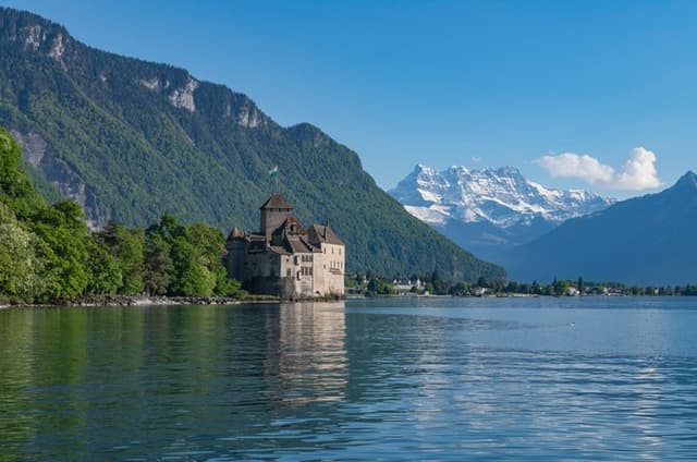 Chillon Castle Entrance Ticket in Montreux