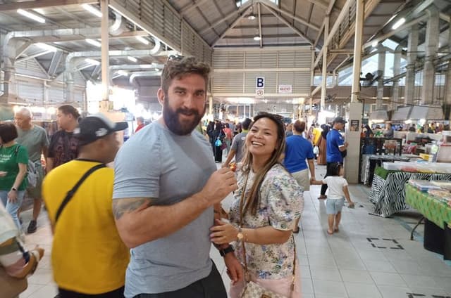 Private Bandar Delight and Water Village Tour