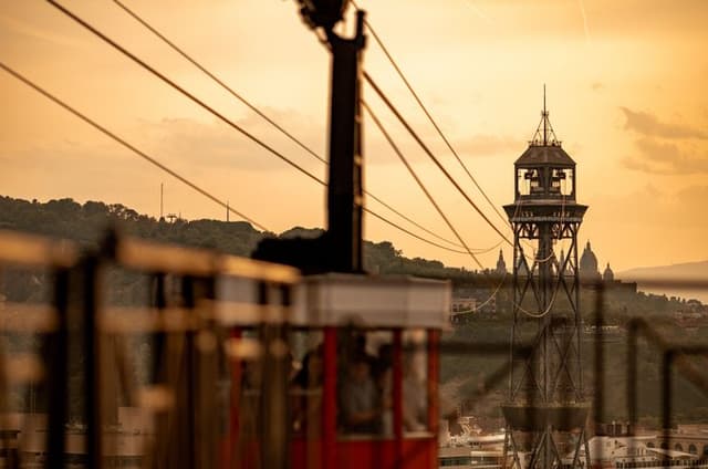 Montjuïc Cable Car & Castle Private Tour