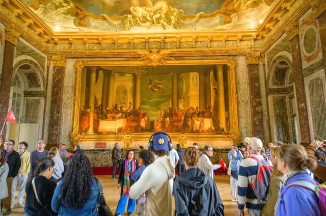 Versailles Palace Ticket & Queen's Hamlet: Revolution Tour