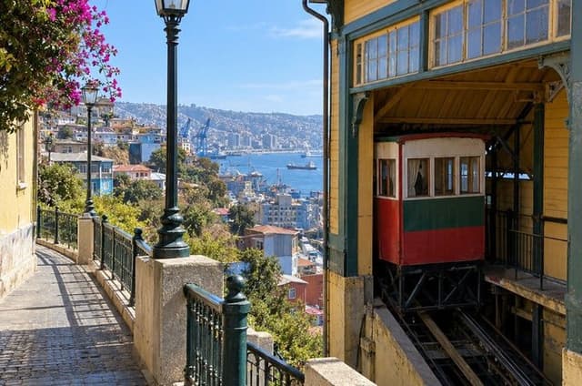 Podcast Tour Valparaíso Valparaíso Vertical