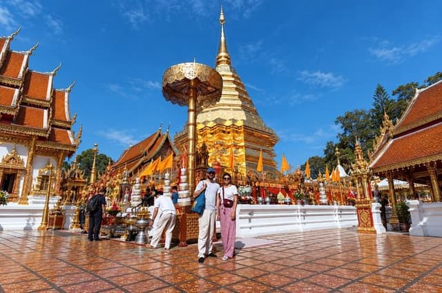 Chiang Mai - Doi Suthep Temple & Wat Pha Lat Hike