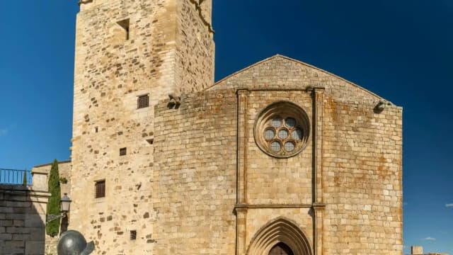 Santa María la Mayor & San Martín de Tours: Entry Ticket + Audio Guide