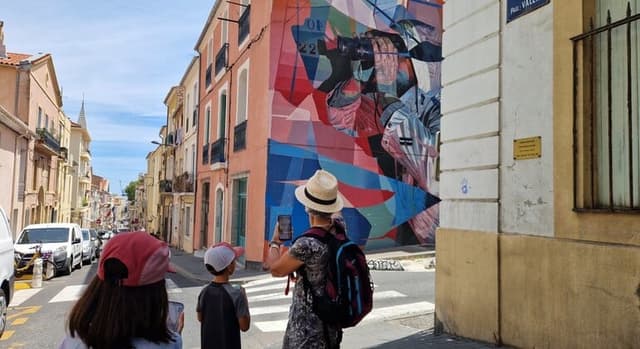 Sète: Self-Guided Tour "The Bad Reputation"