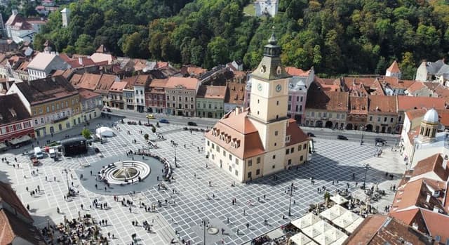 The Old Town of Brasov Free Tour