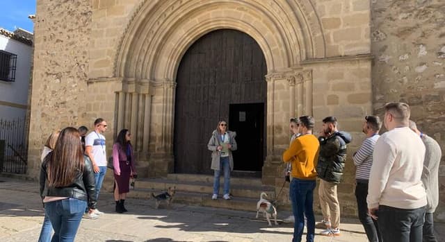 Free Tour: Return to the Past from Viatia to Baeza