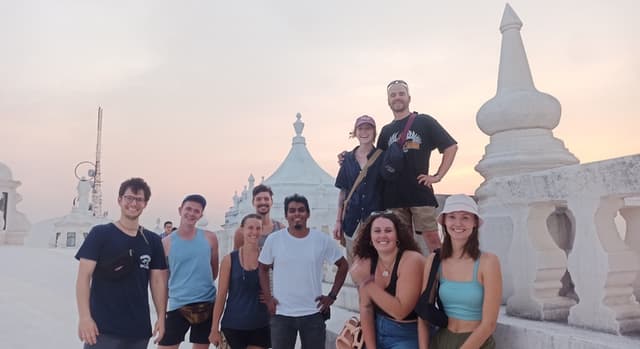 Sunset Mystery Free Tour of Leon