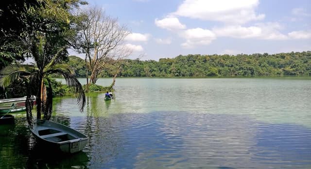 Lake Duluti Adventure