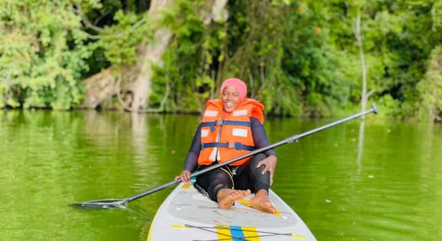 Lake Duluti Canoeing Experience