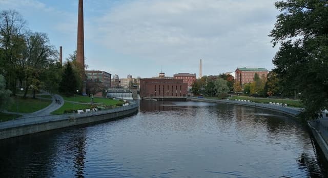 Free Walking Tour of Downtown Tampere