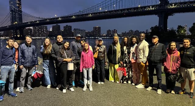 Explore Brooklyn: Bridge, Heights & Dumbo