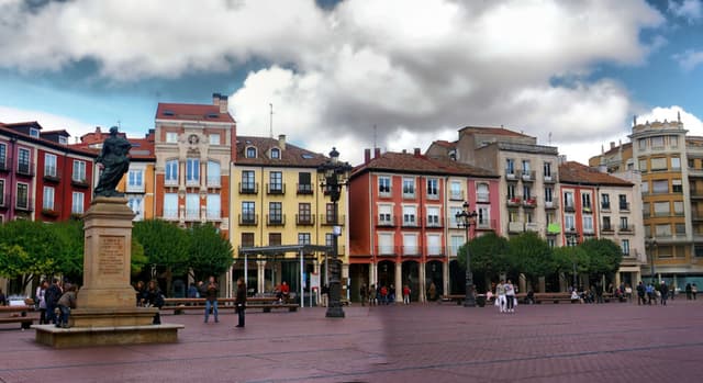 Free Monumental Tour of Burgos