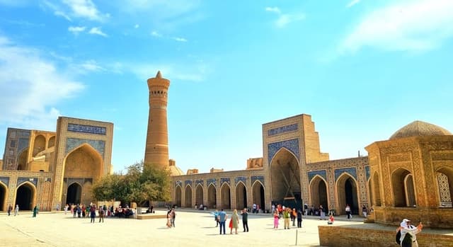 Old Bukhara & Daily Life Tour with A Local Guide