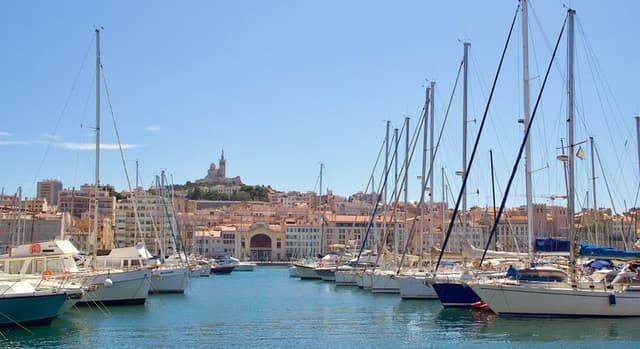 Welcome to Marseille: Guided Walking Tour