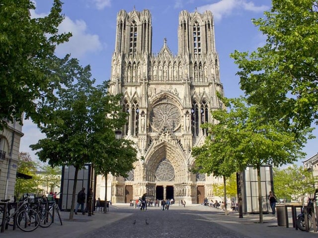Reims Cathedral Tour