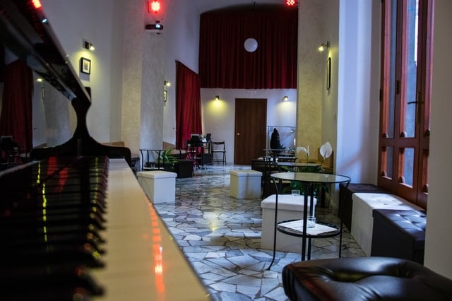 Naples Music Tour