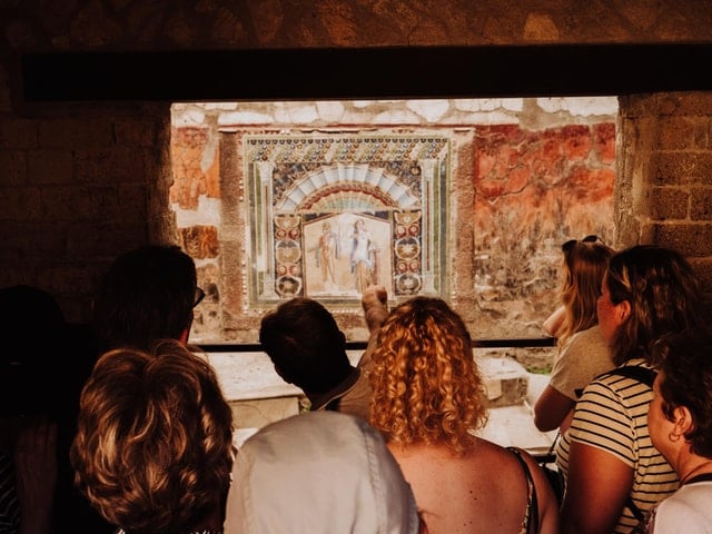 Pompeii & Vesuvius Tour