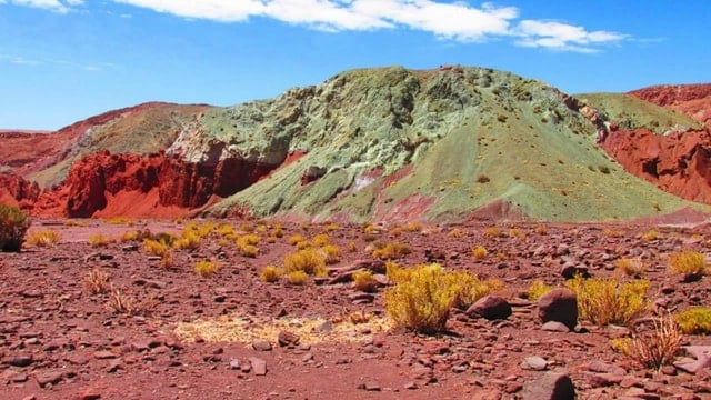 Rainbow Valley Tour