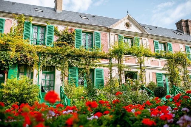 Giverny & Versailles Day Trip