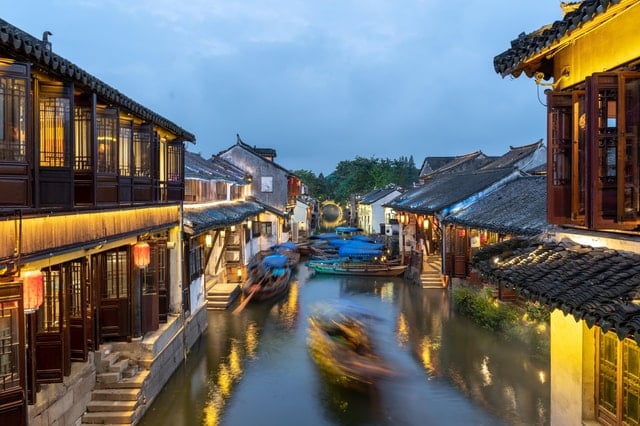Zhujiajiao Ancient Town Tour