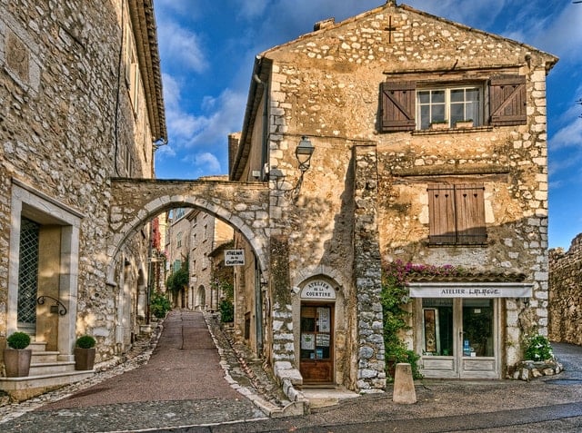 Provence Medieval Villages Tour