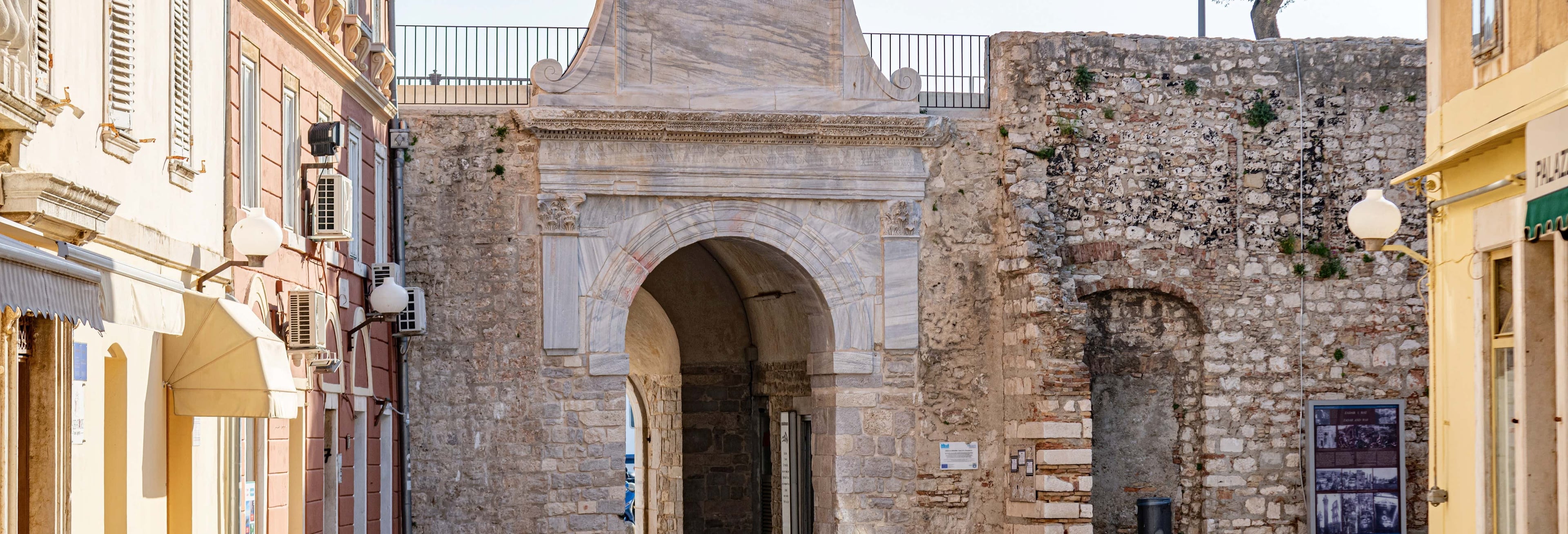 Zadar Old Town Walking Tour