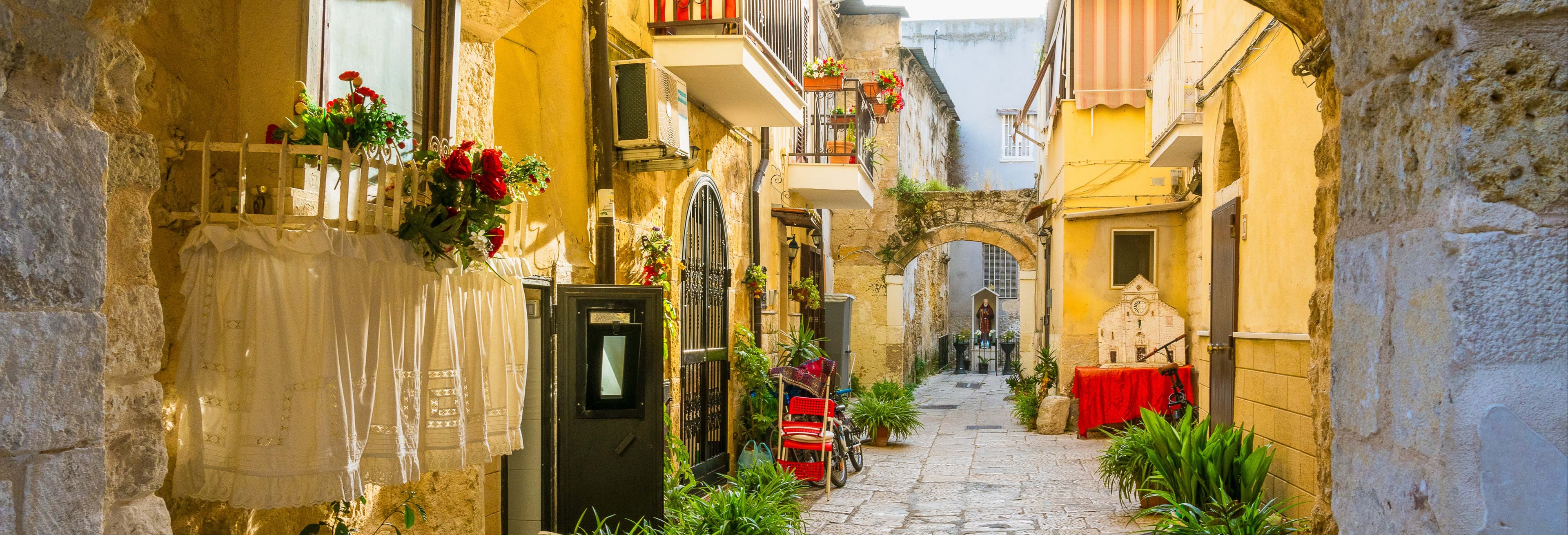 Bari Walking Tour