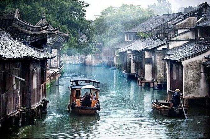 Wuzhen Water Town Tour