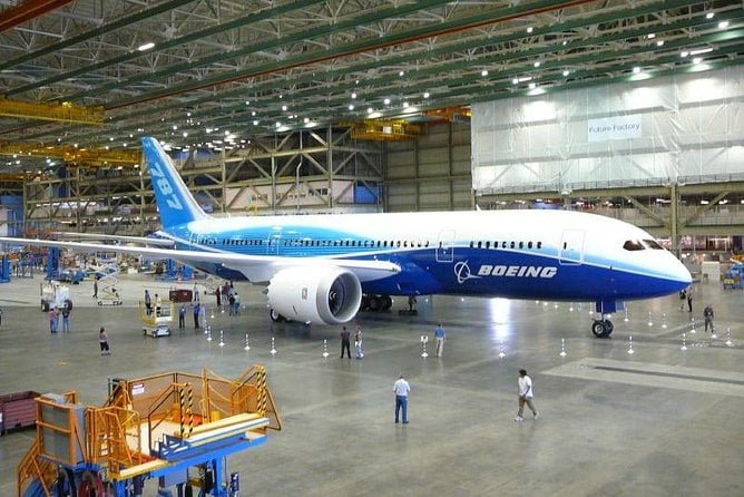 Boeing Factory Tour: Seattle Behind the Scenes