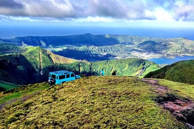 Sete Cidades Jeep Tour