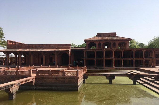 Agra to Jaipur Scenic Transfer