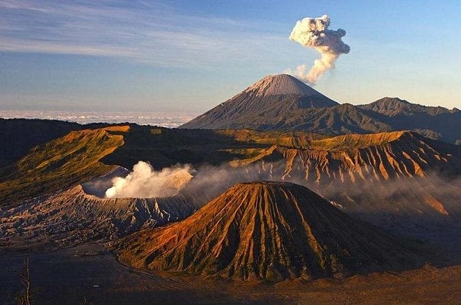 Bromo & Ijen Volcano Tour