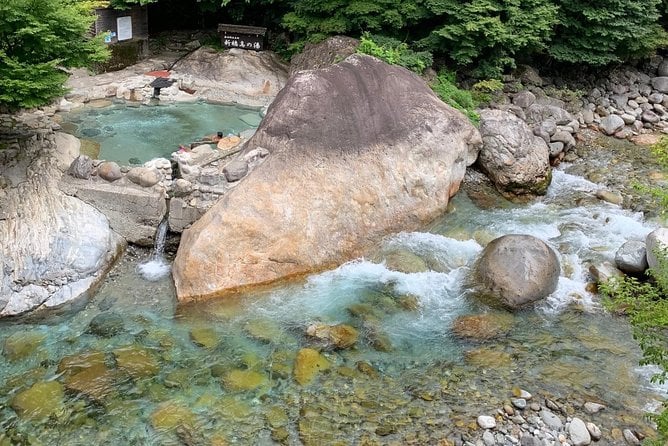 Takayama Onsen Tour