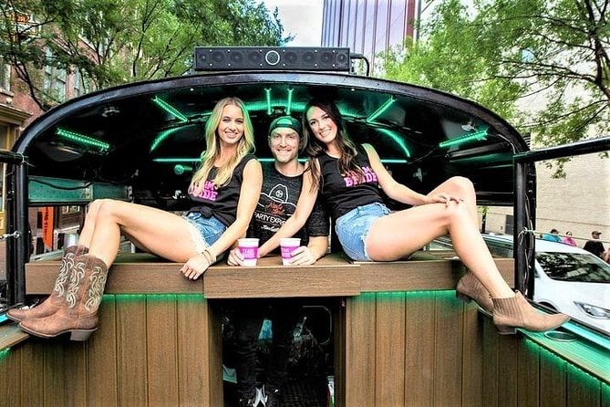 Nashville Party Bus