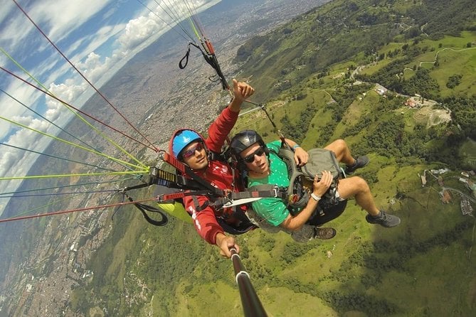 Medellín Paragliding Adventure