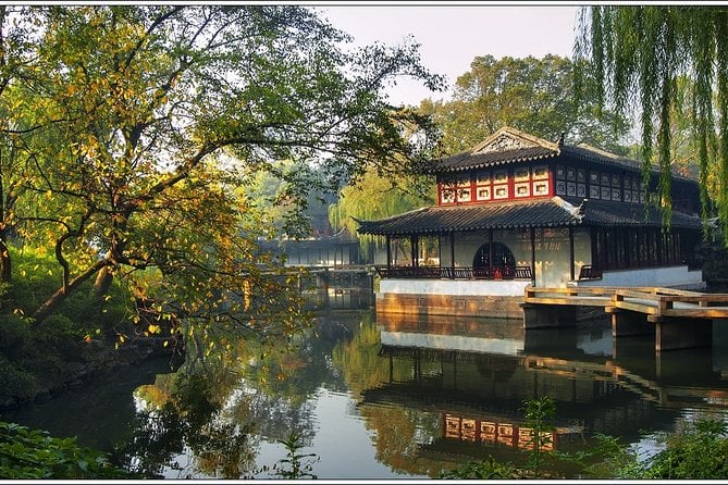 Suzhou Tongli Water Town Day Tour