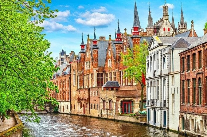 Bruges Scavenger Hunt