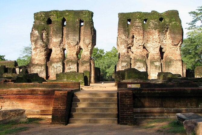 Polonnaruwa Ancient City Day Tour