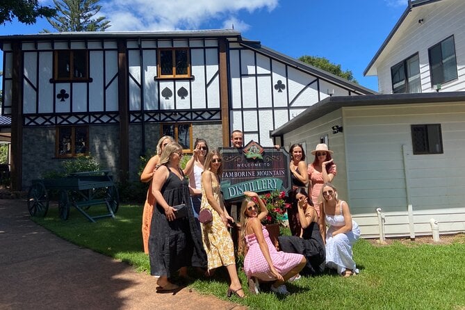 Tamborine Mountain Wine Tour