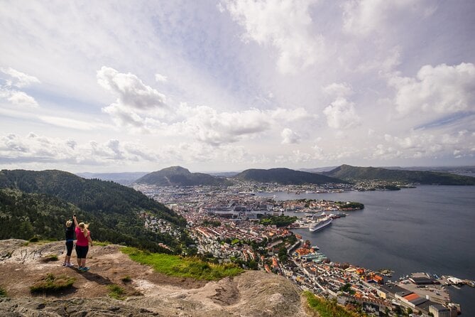 Mt. Fløyen Hiking Tour