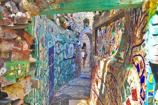 Philadelphia Street Art Walking Tour