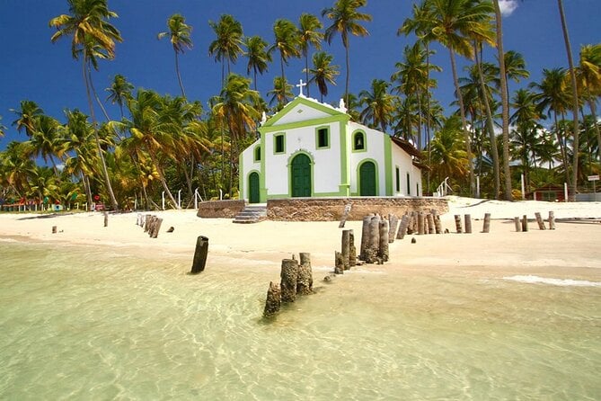Carneiros Beach Escape