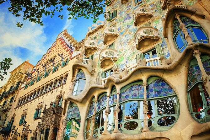 Gaudí Architecture Tour